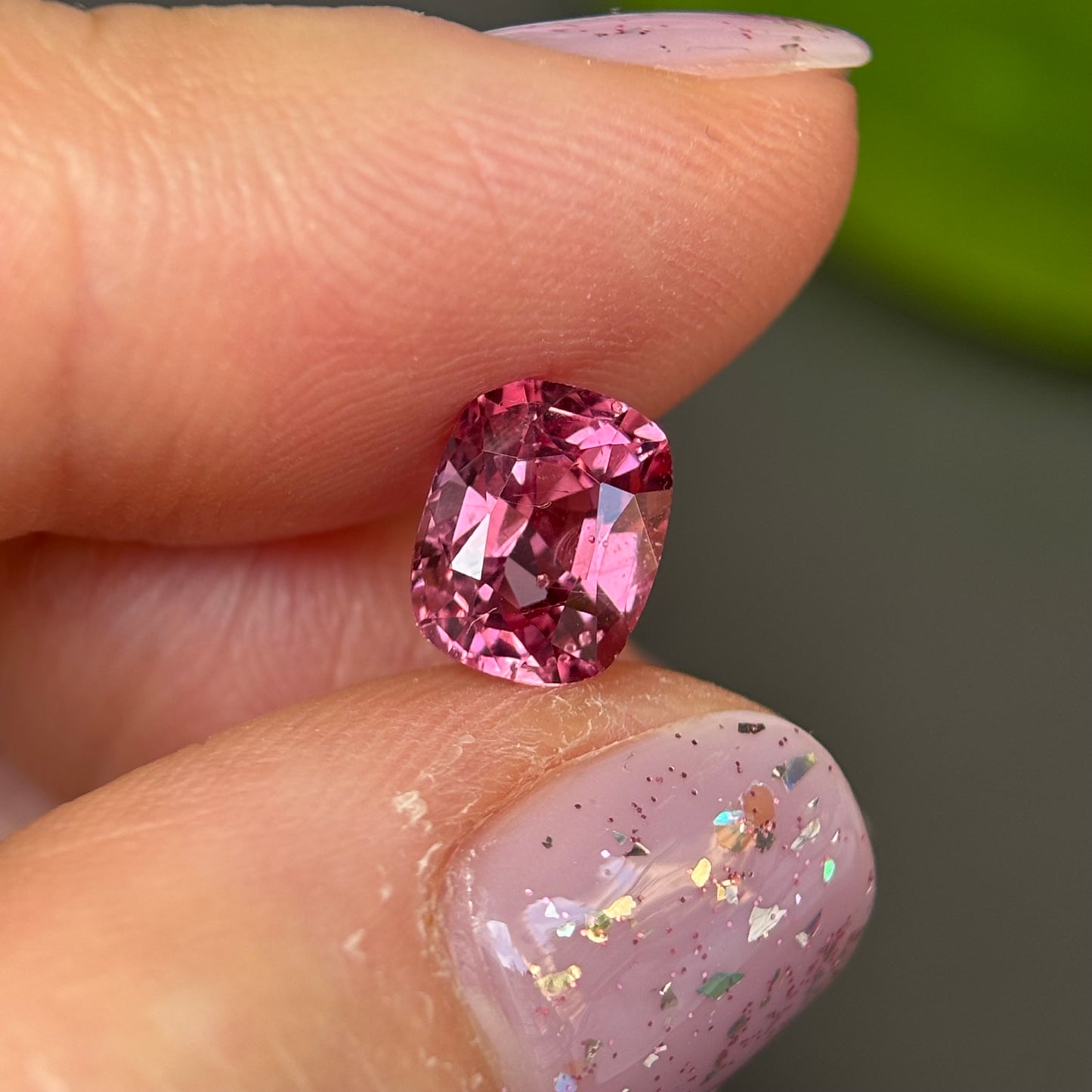 1.65 ct Natural Pink Spinel Vietnam