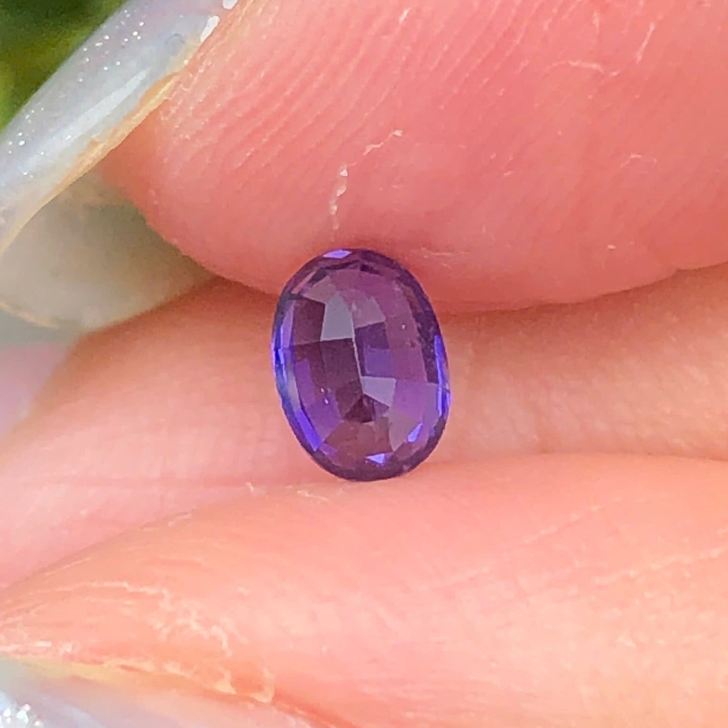 0,47ct Natural Bluish Purple Sapphire Vietnam. Cushion Shape. No Treatment Sapphire Luc Yen.