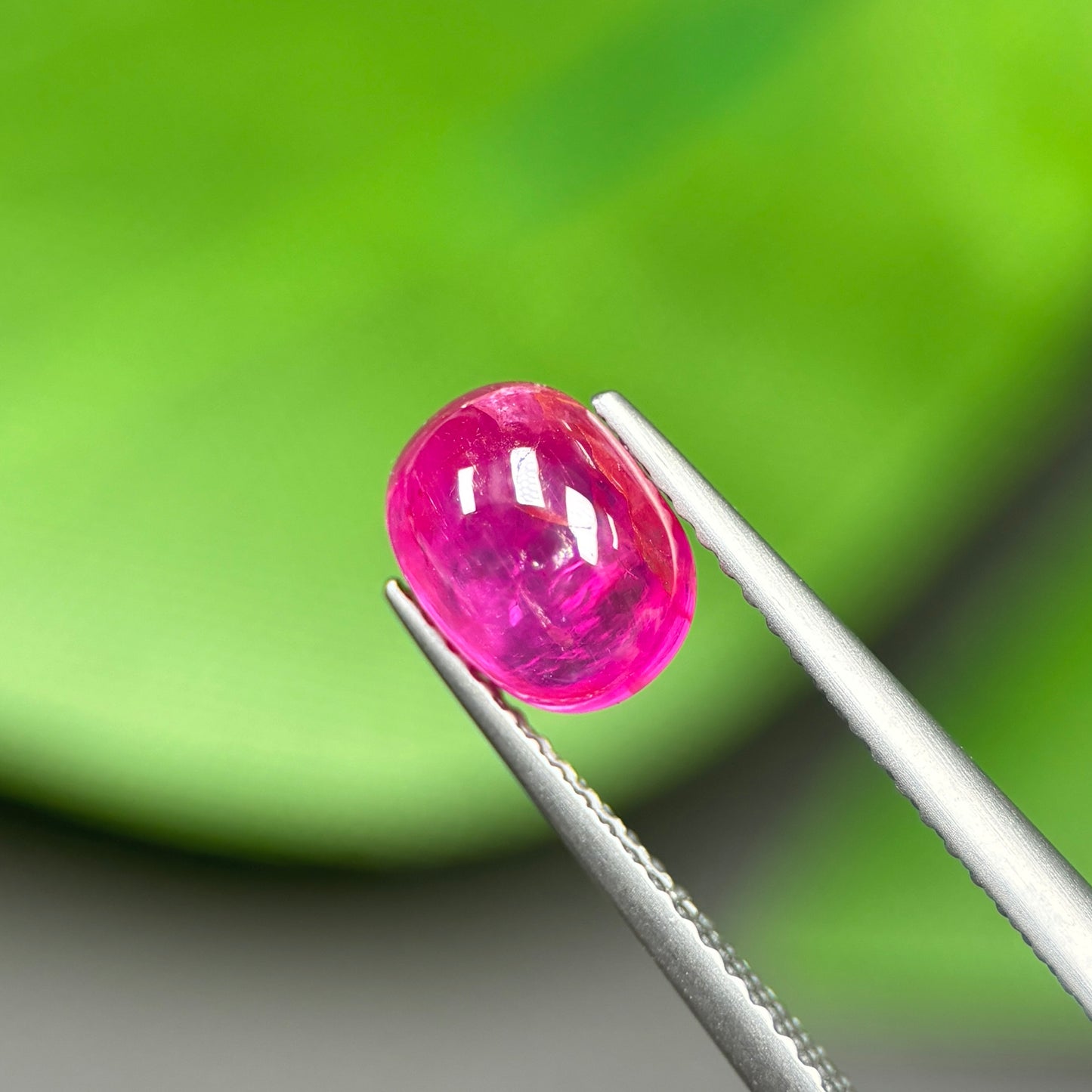 2.13ct Natural Ruby Cacbochon Viet Nam. No treatment Ruby Luc Yen.