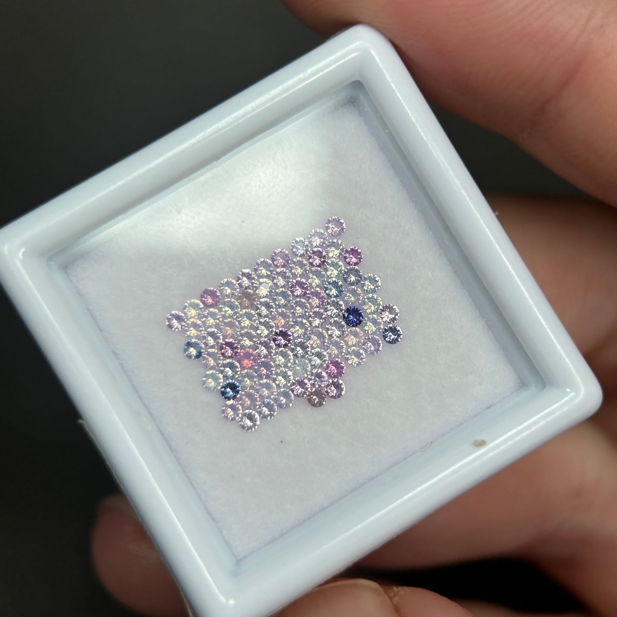 0,88ct/ 78Pcs Natural Sapphire Vietnam, Round Shape, AB Quality, No Treatment Sapphire Luc Yen.