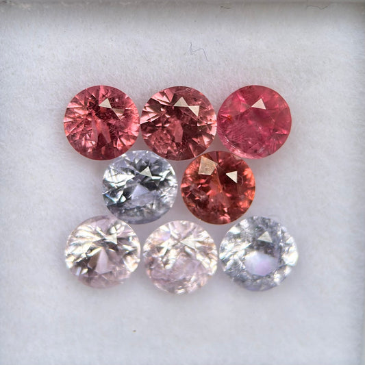 3.06 ct / 8Pcs Natural Spinel Vietnam, Mixed Color, Round Shape, No Treament.
