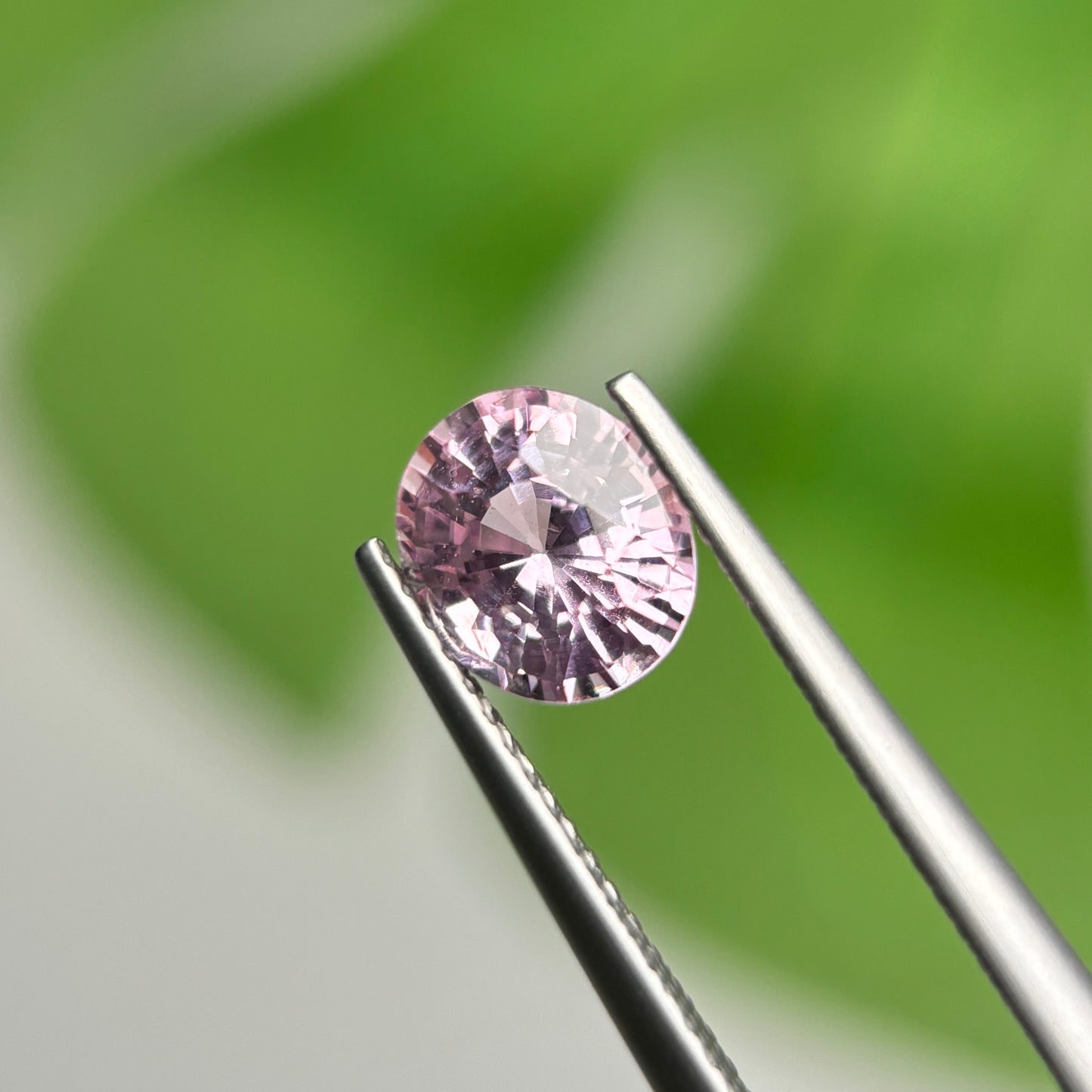 1.57ct Natural Lite Pink Spinel Vietnam. Oval Shape.