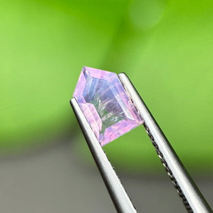 0,81ct Natural Pink Milky Sapphire Vietnam. Freeform. No Treatment Milky Sapphire Luc Yen.