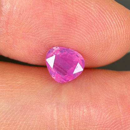 0.84ct Natural Milky Padparadscha Sapphire Vietnam