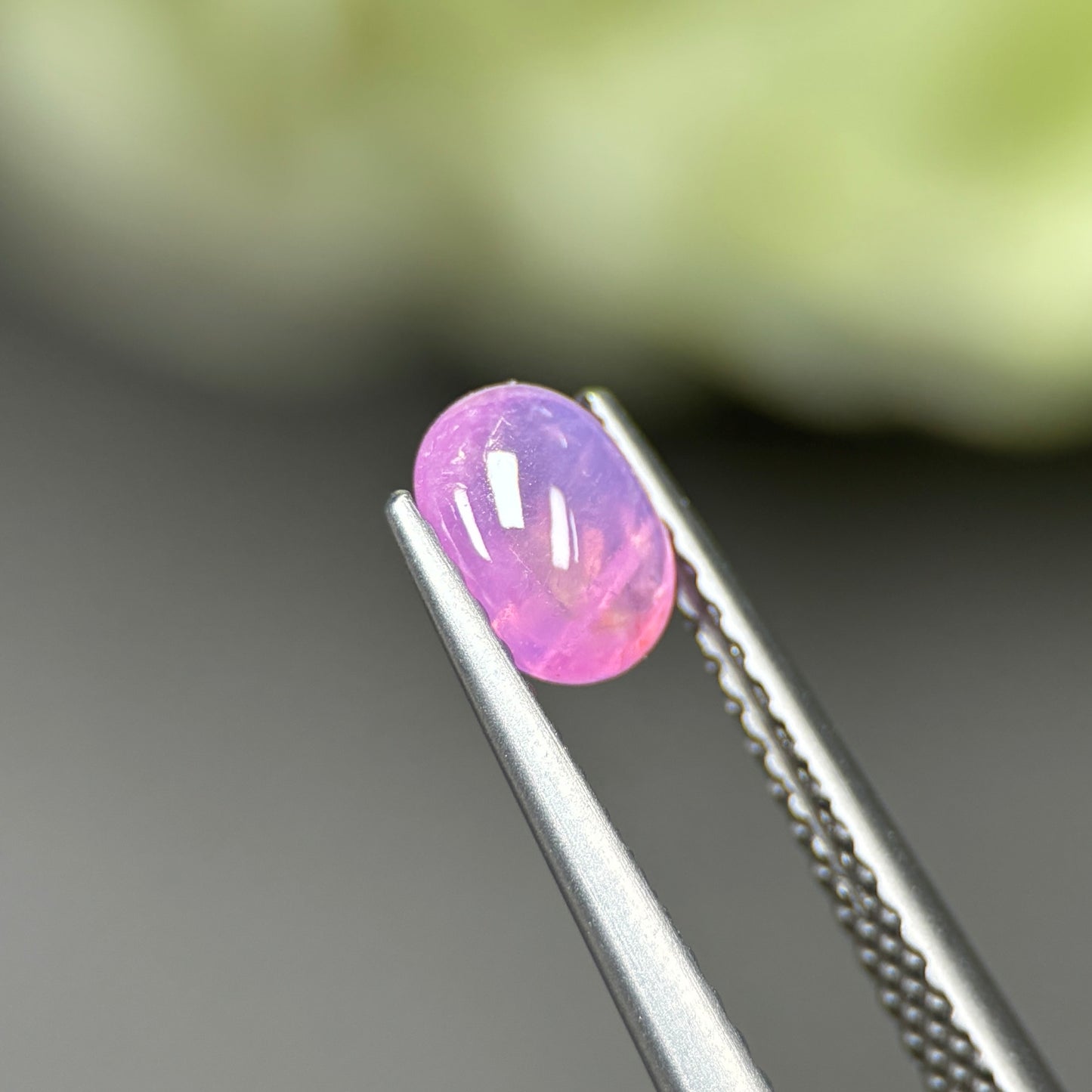 0.72ct Natural Pink Cacbochon Sapphire Viet Nam. No treatment.