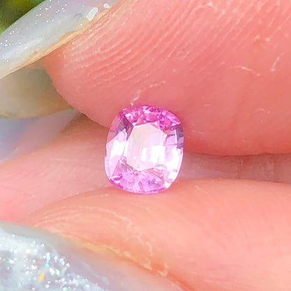 0,34ct Natural Pink Sapphire Vietnam. Cushion Shape. No Treatment Sapphire Luc Yen.