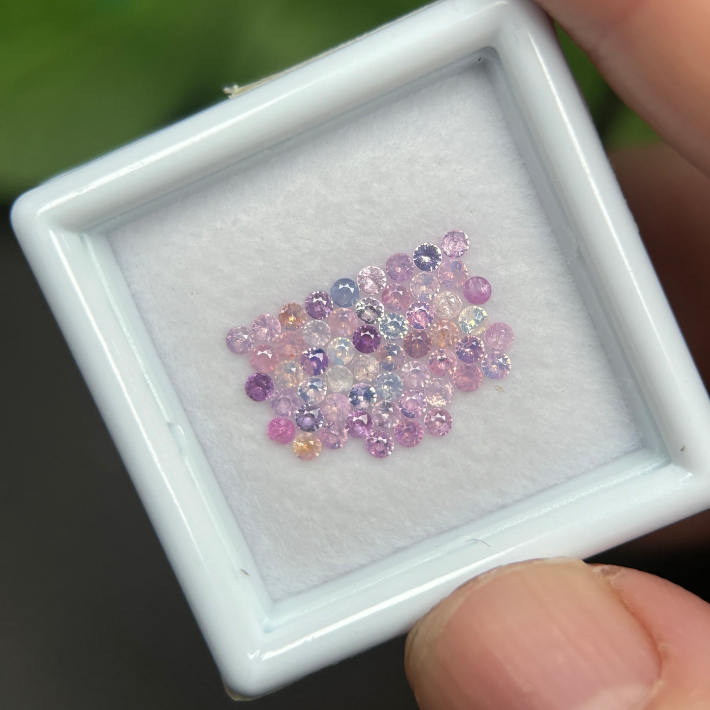 1,0ct/ 54Pcs Natural Sapphire Vietnam, Round Shape, C2 Quality, No Treatment Sapphire Luc Yen.