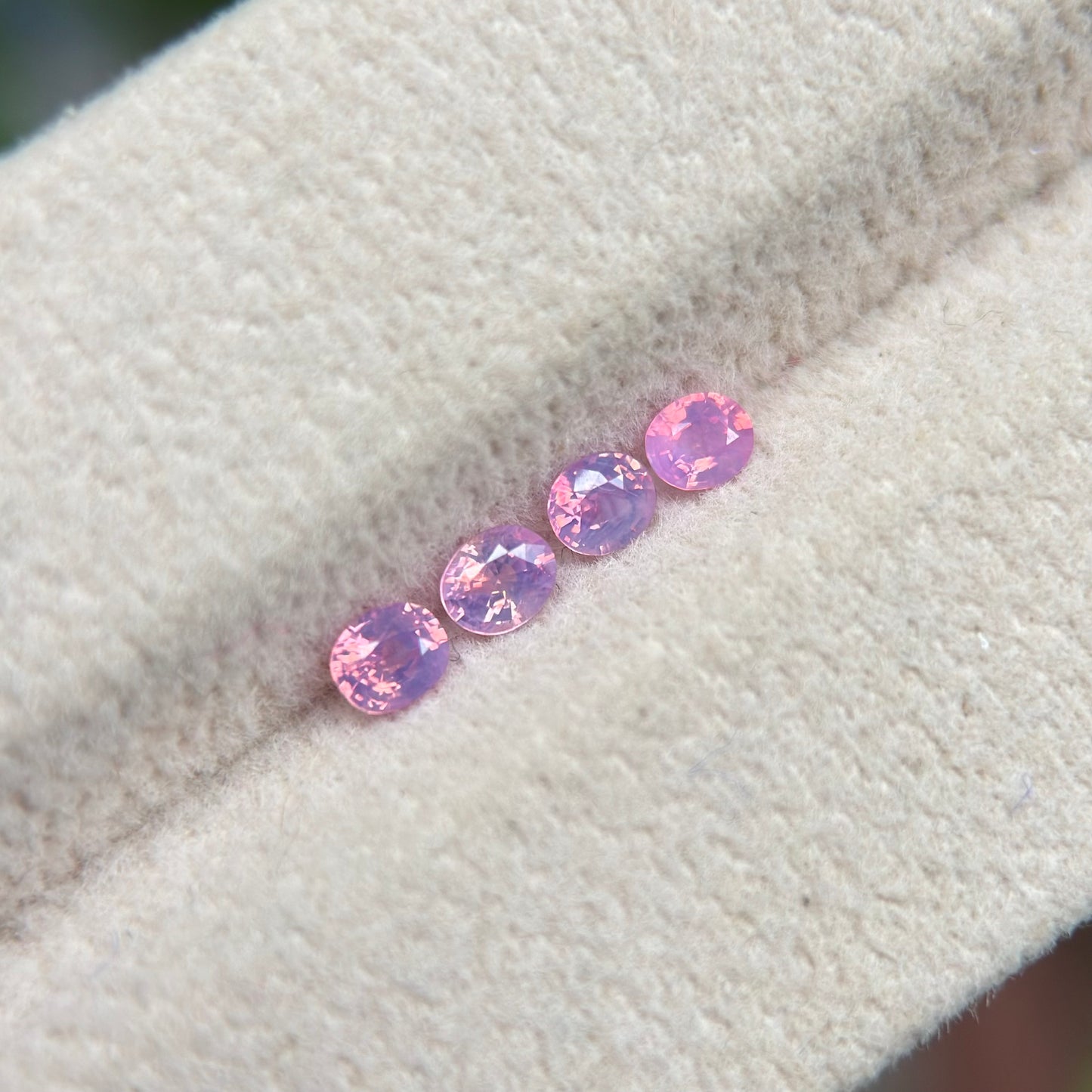 0.53ct / 4Pcs Natural Pink Milky Sapphire Viet Nam. Cushion Shape. No treatment.
