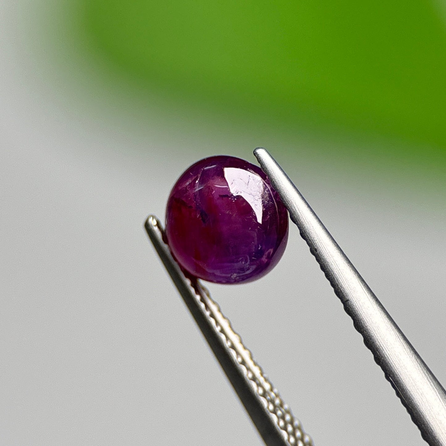1.05ct Natural Purple Cacbochon Sapphire Viet Nam. No treatment.
