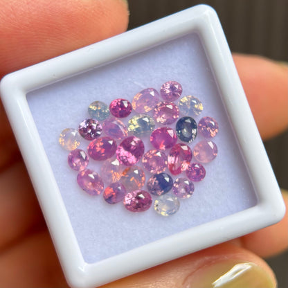 3.97 ct / 28Pcs Natural Milky Sapphire Viet Nam. No treatment.