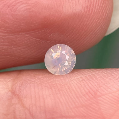 0.37ct Natural Milky Bluish White Sapphire Vietnam