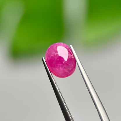3,16ct Natural Ruby Cacbochon Viet Nam. No treatment Ruby Luc Yen.