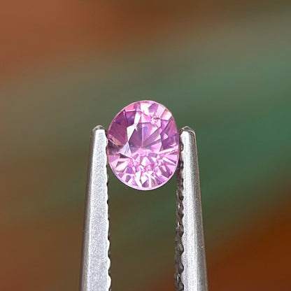 0.28ct Natural Prurple Sapphire Vietnam. Oval Shape. No Treatment.