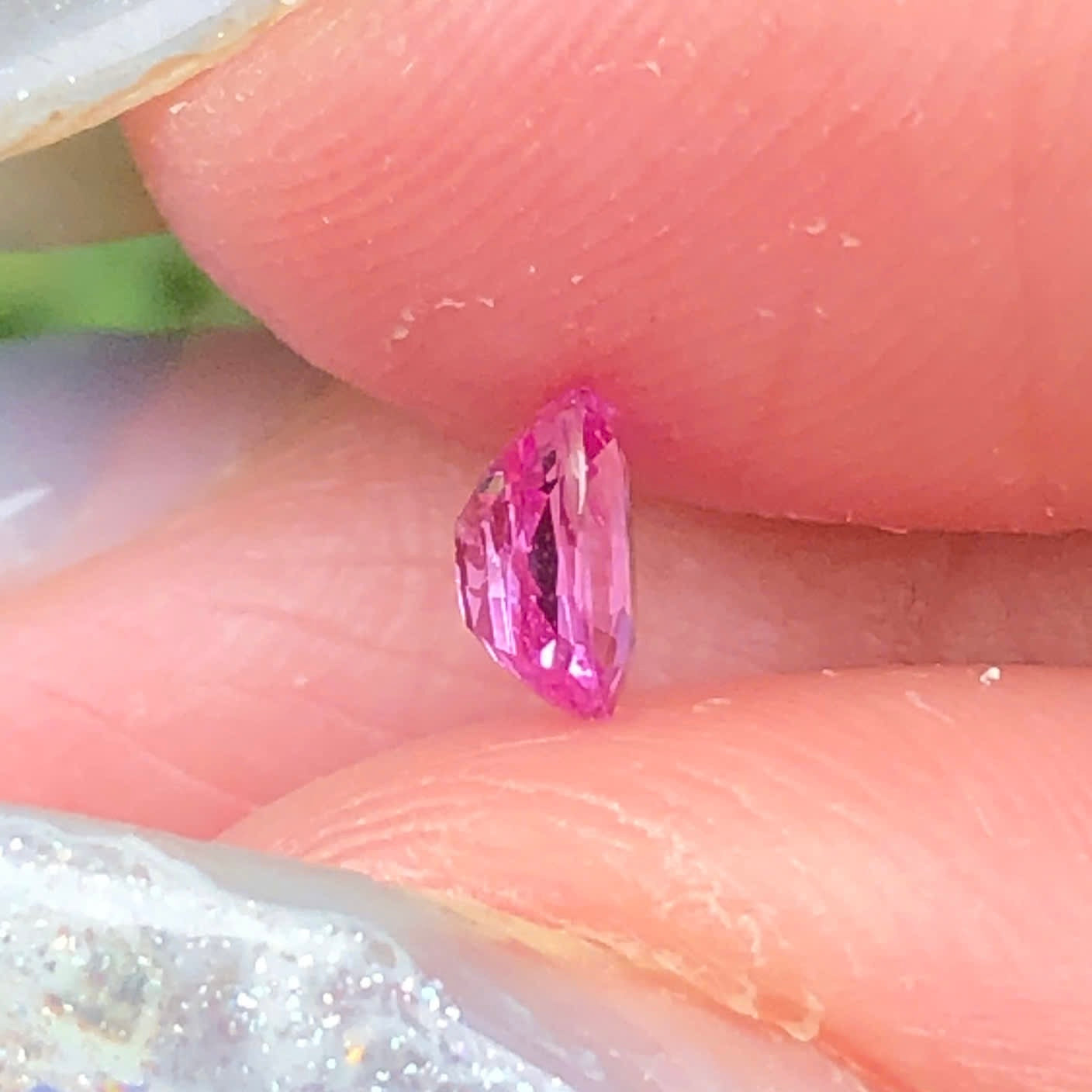0,34ct Natural Pink Sapphire Vietnam. Cushion Shape. No Treatment Sapphire Luc Yen.