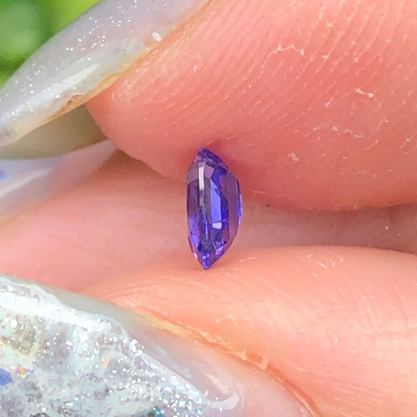 0,31ct Natural Bluish Purple Sapphire Vietnam. Cushion Shape. No Treatment Sapphire Luc Yen.
