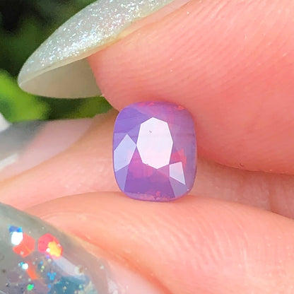 0,96ct Natural Pinkish Purple Milky Sapphire Vietnam. Cushion Shape. No Treatment Milky Sapphire Luc Yen.