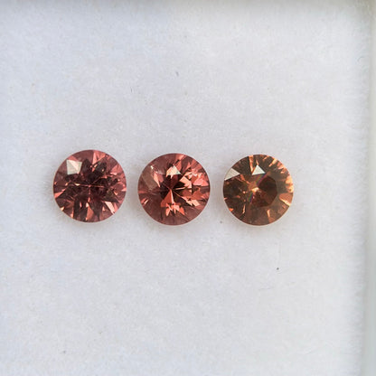 0,79 ct/ 3Pcs Natural Brownish Orange Spinel Vietnam. Round Shape.