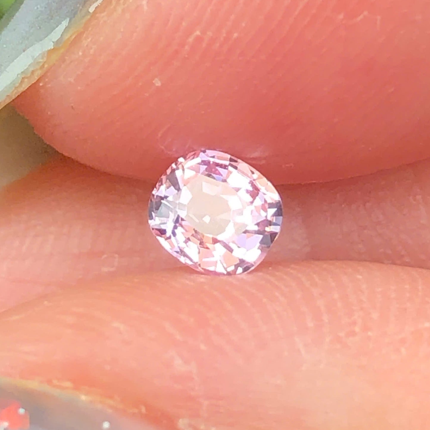 0,3ct Natural Light Pink Spinel Vietnam. Cushion Shape. No Treatment Spinel Luc Yen.