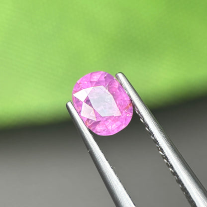 0,79ct Natural Pink Milky Sapphire Vietnam. Cushion Shape. No Treatment Milky Sapphire Luc Yen.