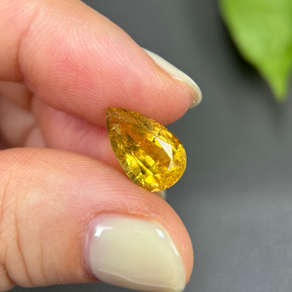 3,94ct Natural Yellow Tourmaline Vietnam. Pear Shape. No Treatment, No Heat Tourmaline Luc Yen.