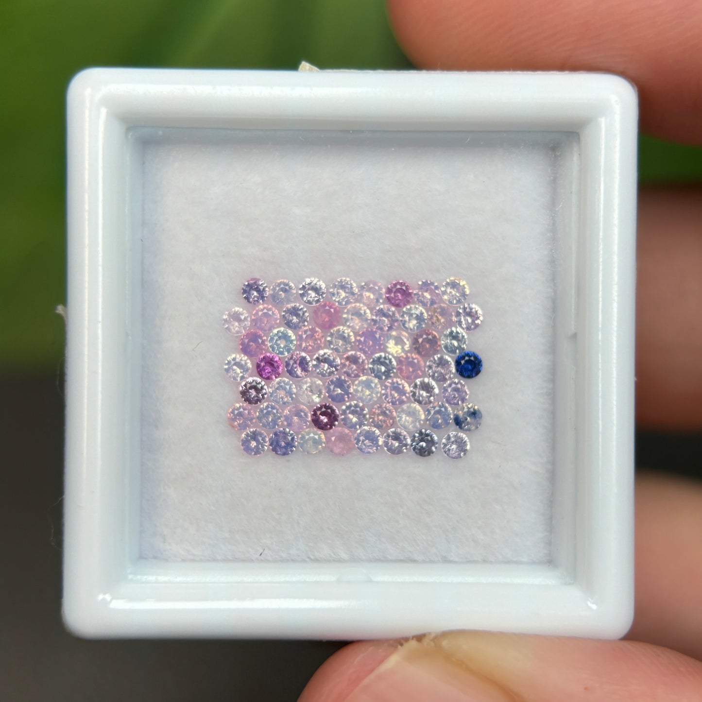 1,0ct/59Pcs Natural Sapphire Vietnam, Round Shape, C1 Quality, No Treatment Sapphire Luc Yen.