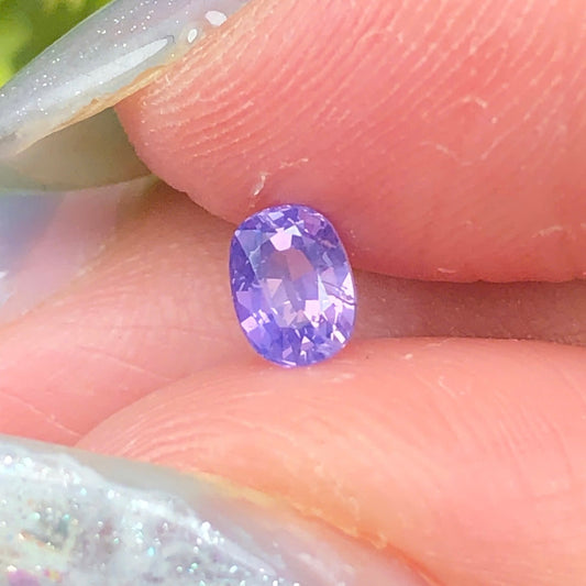 0,40ct Natural Purple Sapphire Vietnam. Cushion Shape. No Treatment Sapphire Luc Yen.