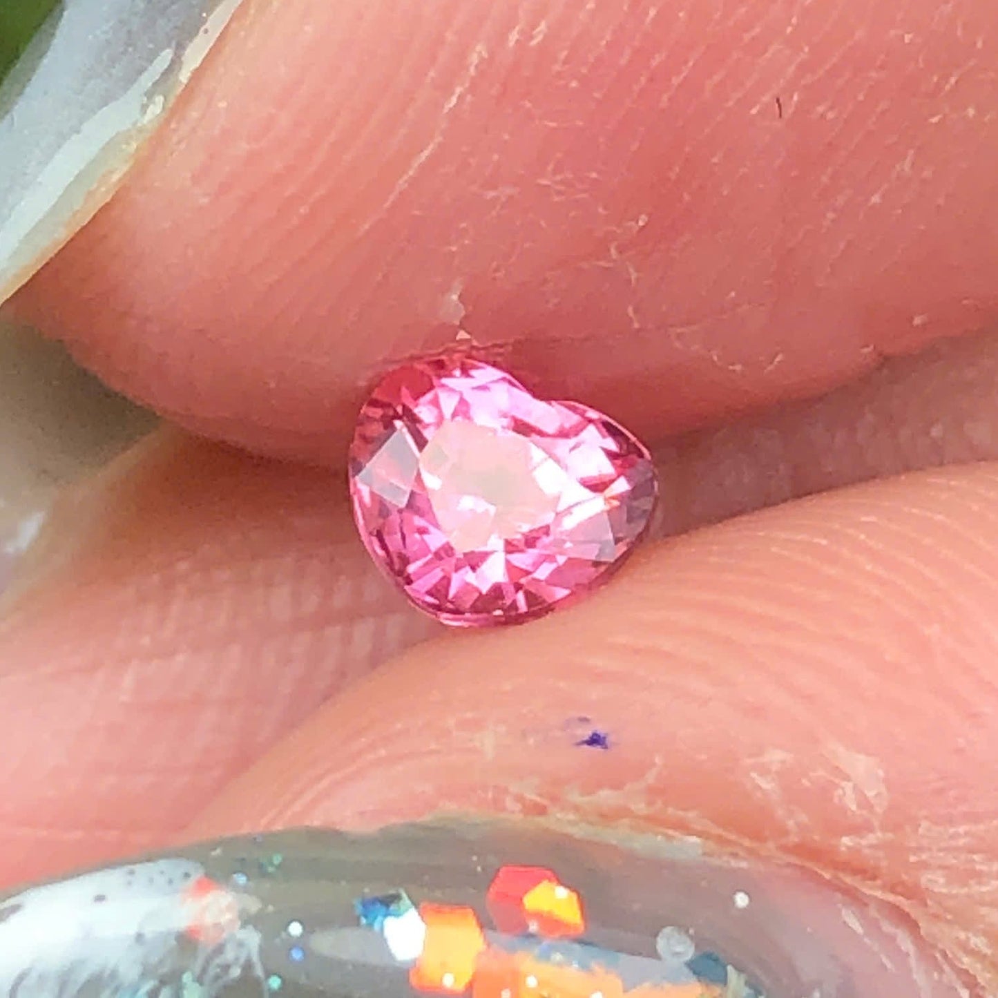 0,33ct Natural Pink Sinel Vietnam. Heart Shape. No Treatment Spinel Luc Yen.