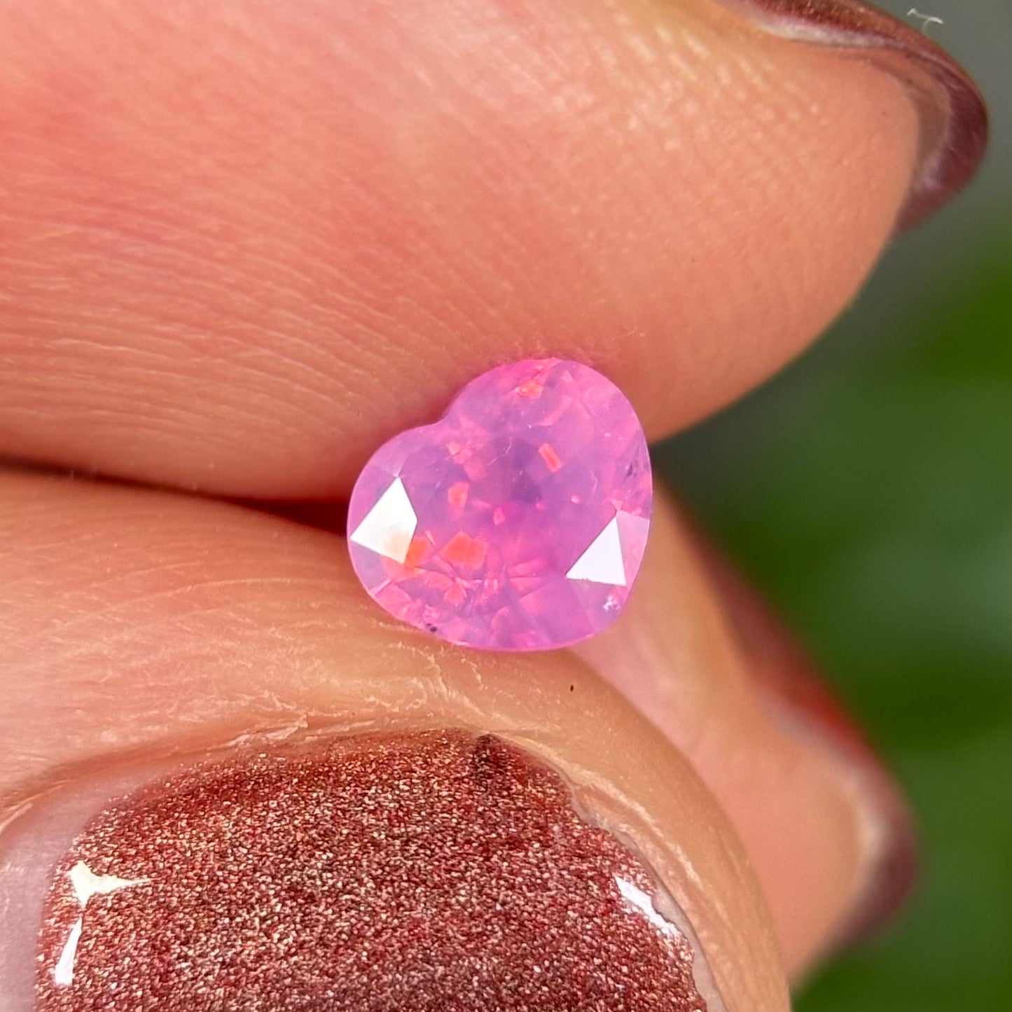 0.60 ct Natural Pink Milky Sapphire Vietnam. Heart Shape. No Treatment.