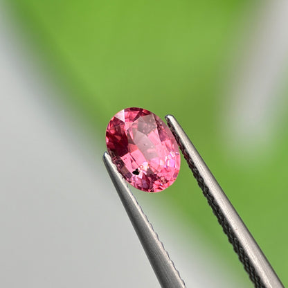 1.26 ct Natural Brownish Pink Spinel Vietnam. Oval Shape. No Treatment.