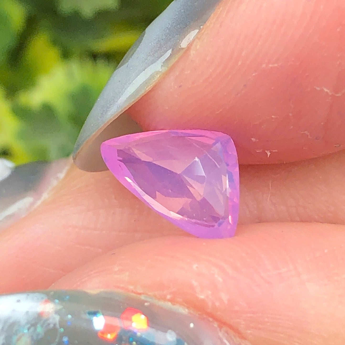 1,05ct Natural Pink Milky Sapphire Vietnam. Freeform. No Treatment Milky Sapphire Luc Yen.