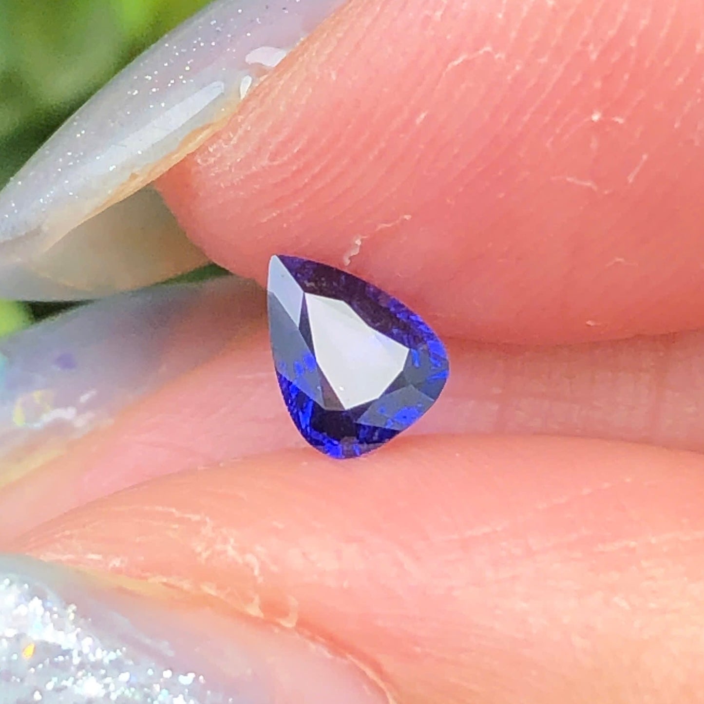 0,32ct Natural Blue Sapphire Vietnam. Trilliant Shape. No Treatment Sapphire Luc Yen.