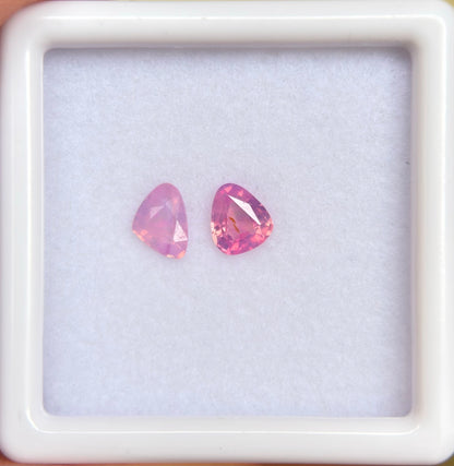 0.56ct/2Pcs Natural Pink Milky Sapphire Vietnam. Trillant Shape.