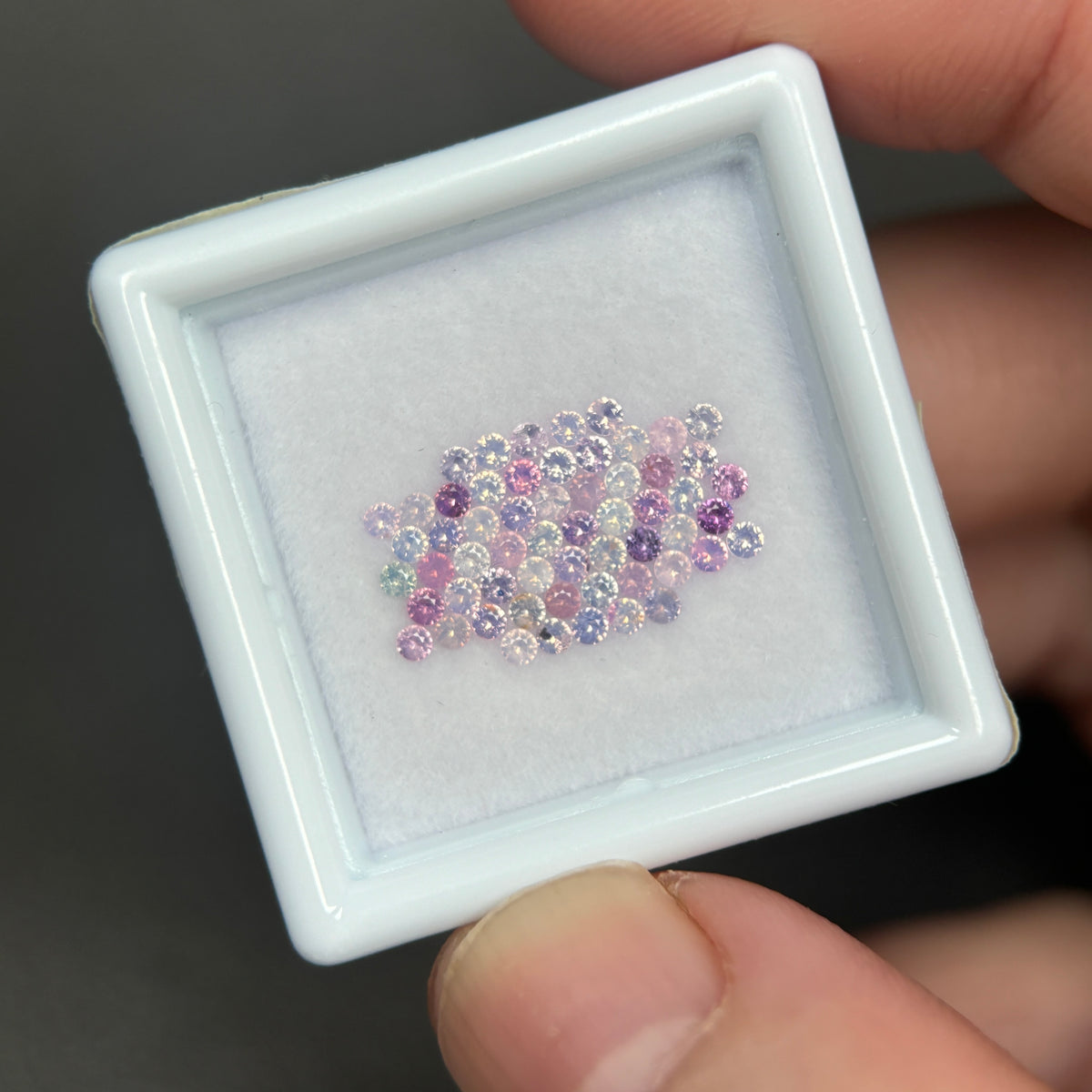 1,0ct/ 58Pcs Natural Sapphire Vietnam, Round Shape, C1 Quality, No Treatment Sapphire Luc Yen.