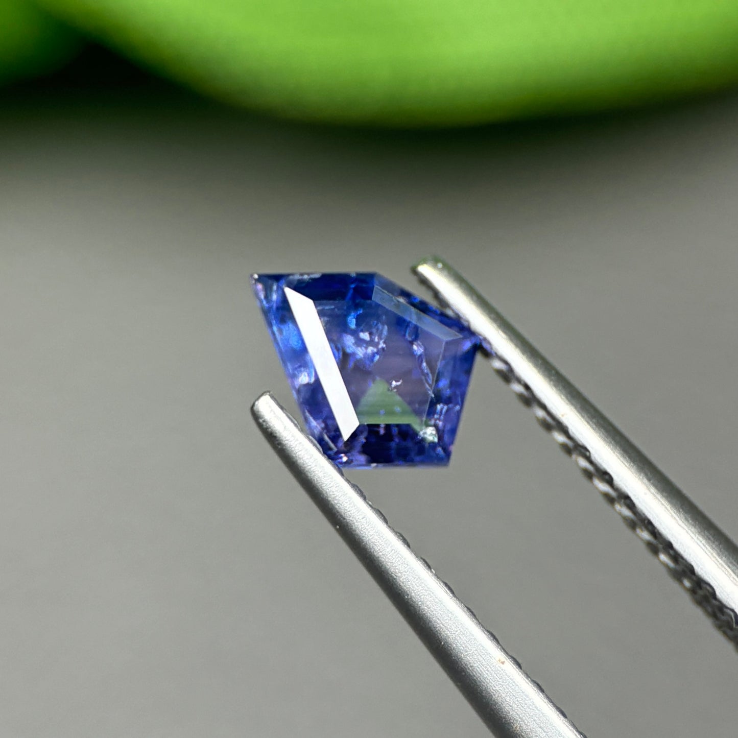 0,59 Natural Blue Milky Sapphire Vietnam. Freeform. No Treatment Milky Sapphire Luc Yen.