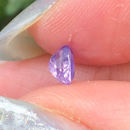0,40ct Natural Purple Sapphire Vietnam. Cushion Shape. No Treatment Sapphire Luc Yen.