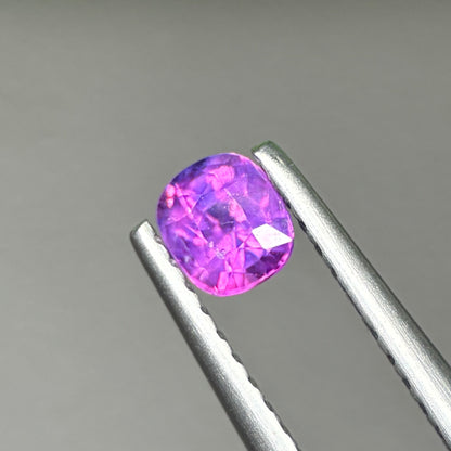 0,44ct Natural Purple Milky Sapphire Vietnam. Cushion Shape. No Treatment Milky Sapphire Luc Yen.