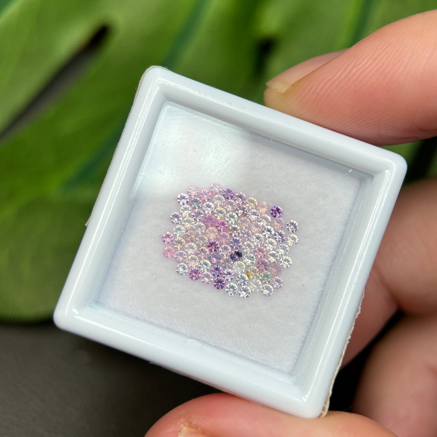 1,0ct/78Pcs Natural Sapphire Vietnam, Round Shape, C1 Quality, No Treatment Sapphire Luc Yen.
