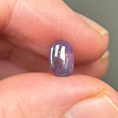 1,23ct Natural Puprple Milky Cacbochon Sapphire Viet Nam. No Treatment Sapphire Luc Yen.