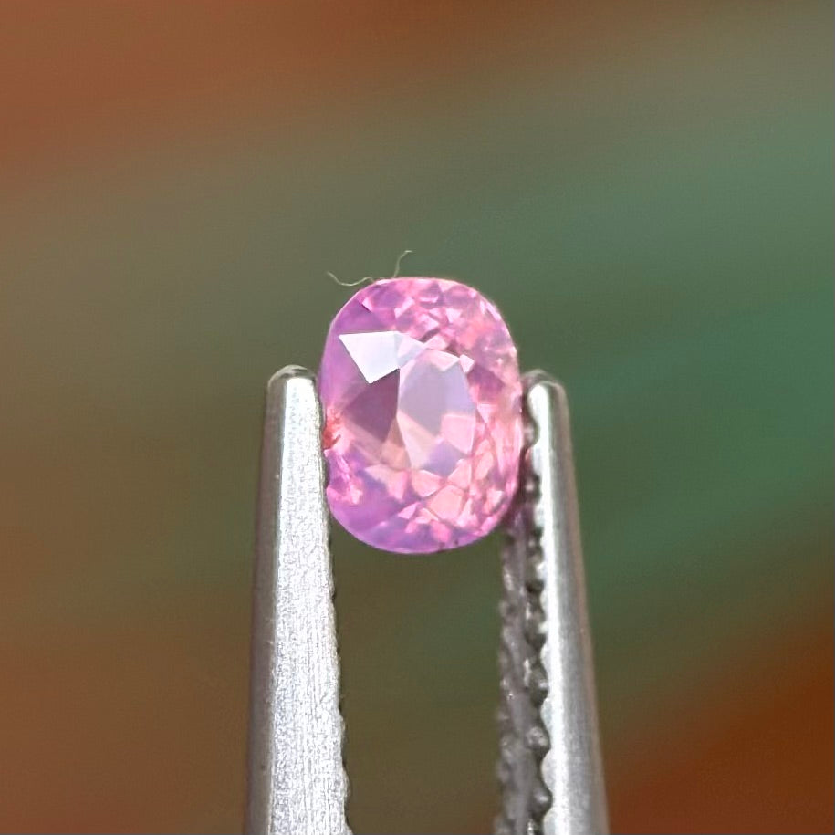 0.39 ct Natural Pink Sapphire Vietnam. Cushion Shape. No Treatment.
