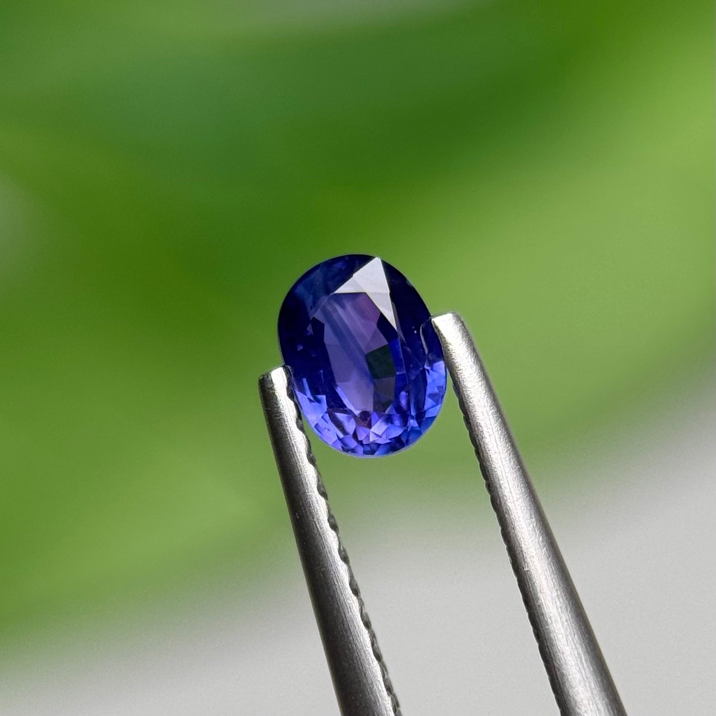 0.52 ct Natural Blue Sapphire Vietnam. Oval Shape. No Treatment.