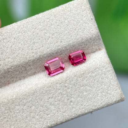 0.92 ct/ 2Pcs Natural Pink & Red Spinel Vietnam. Emerald Shape. No Treatment.