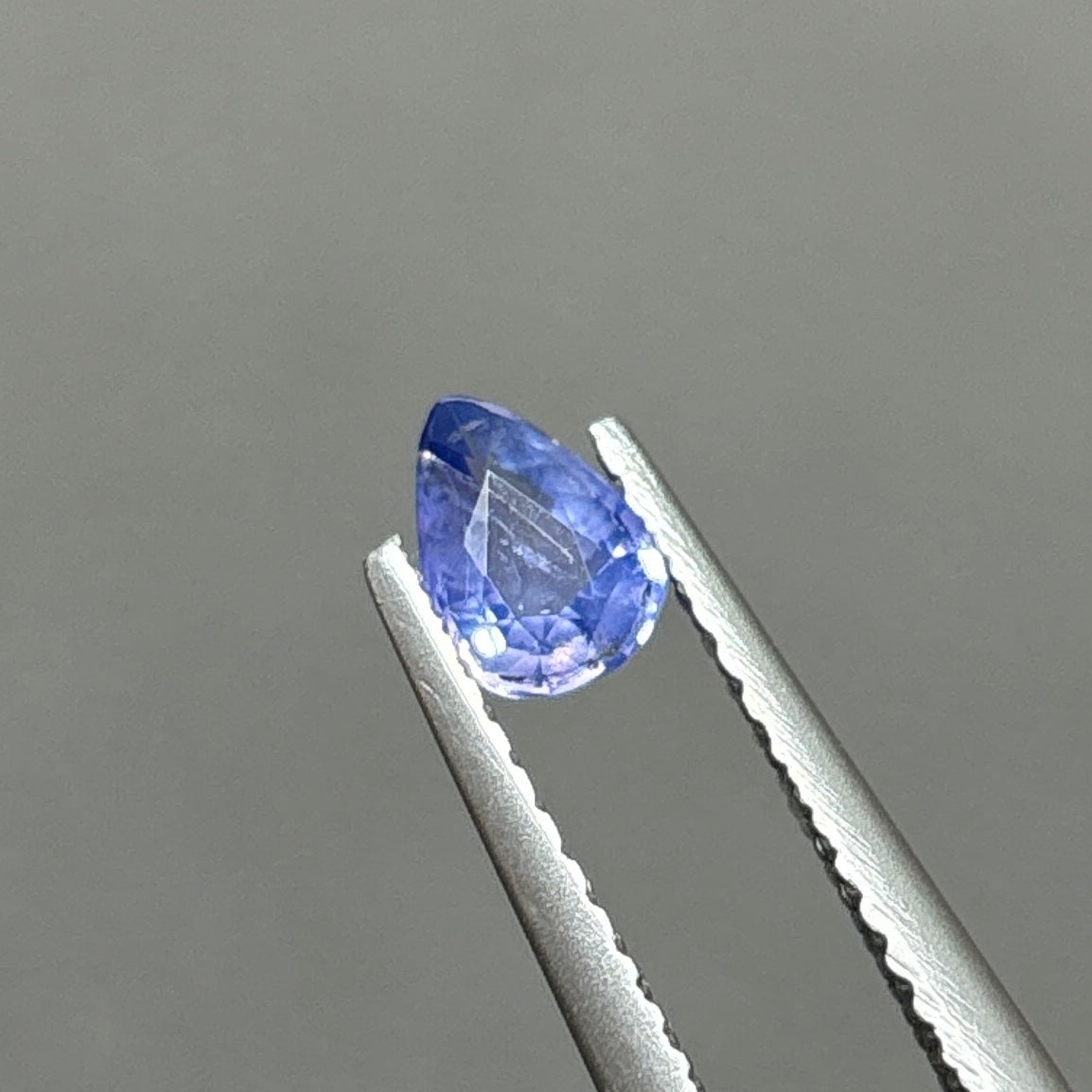 0,33ct Natural Blue Sapphire Vietnam. Pear Shape. No Treatment Sapphire Luc Yen.