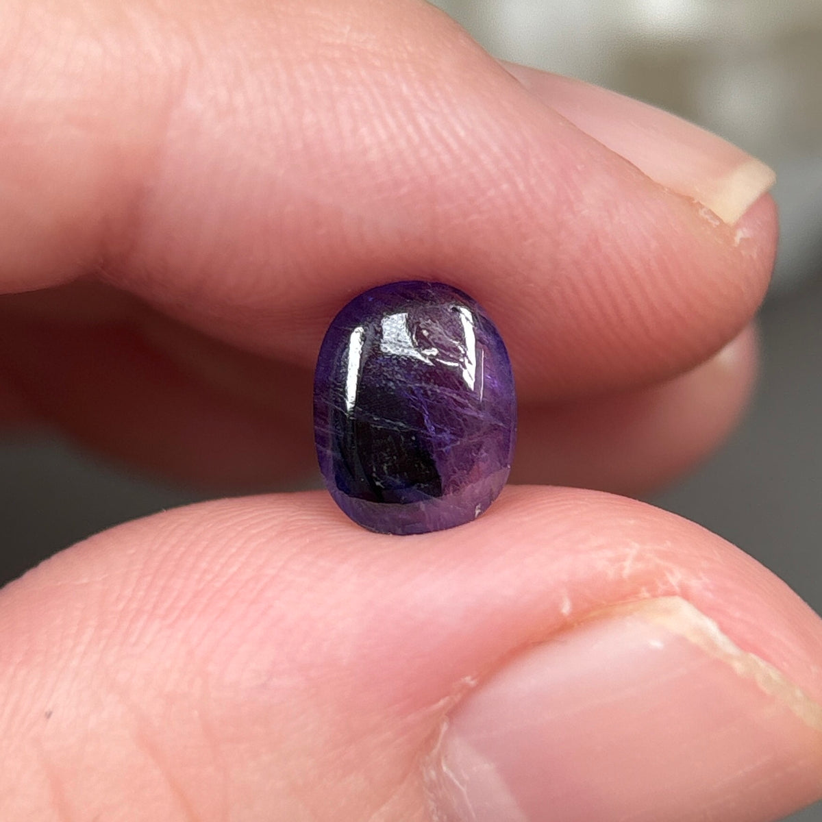 2,04ct Natural Blue-Purple Milky Cacbochon Sapphire Viet Nam. No Treatment Sapphire Luc Yen.