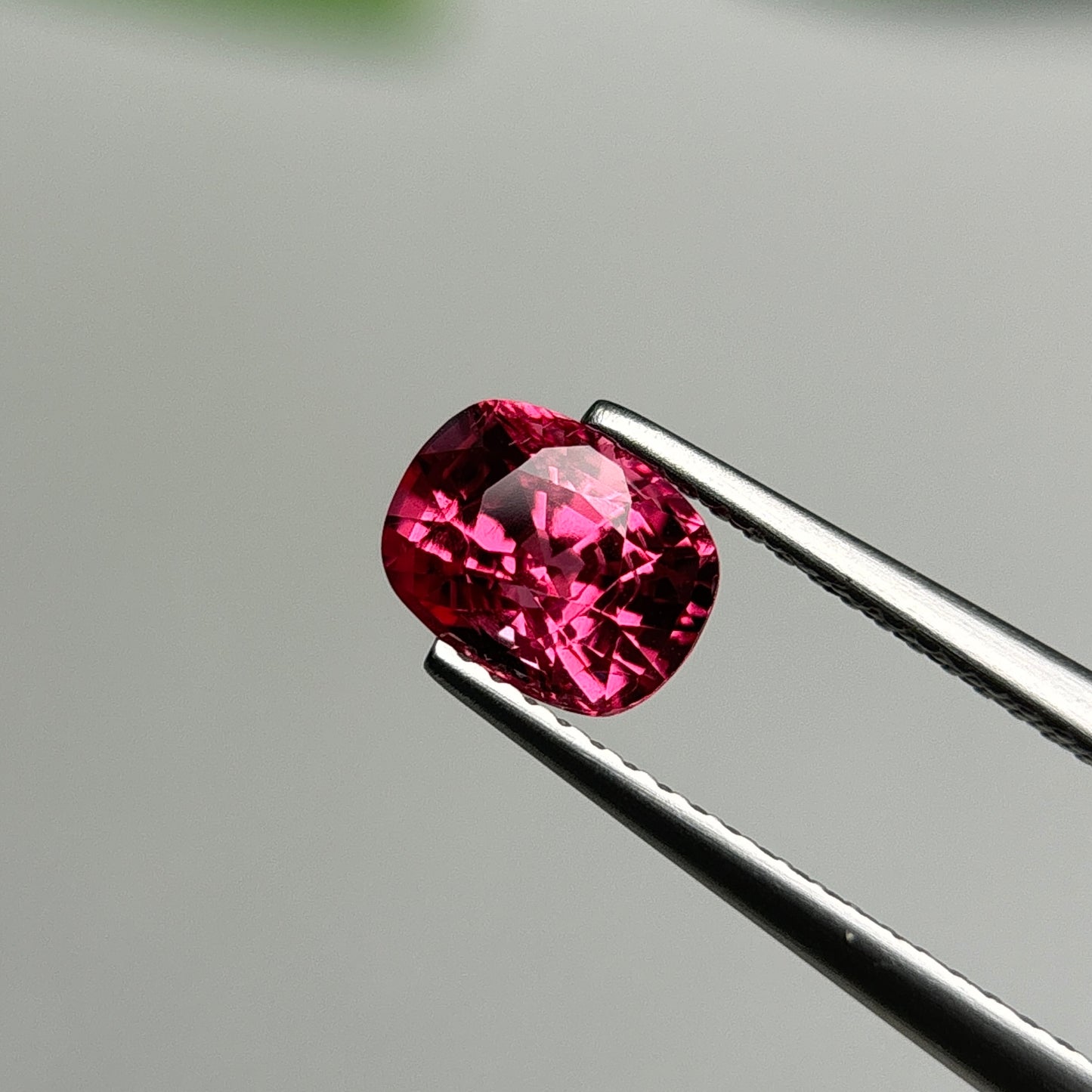 1.50ct Natural Brownish Red Spinel Vietnam. Cushion Shape.
