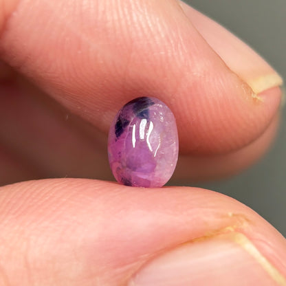 1,71ct Natural Pink Milky Cacbochon Sapphire Viet Nam. No Treatment Sapphire Luc Yen.