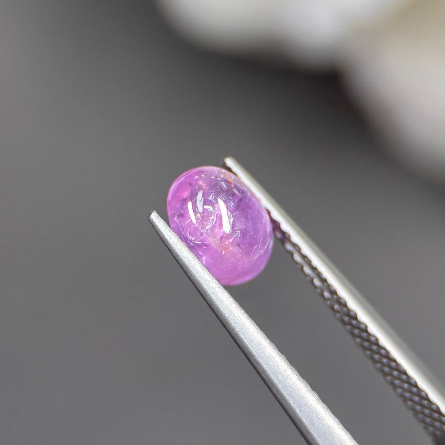1,40ct Natural Pink Cacbochon Sapphire Viet Nam. No Treatment Sapphire Luc Yen.