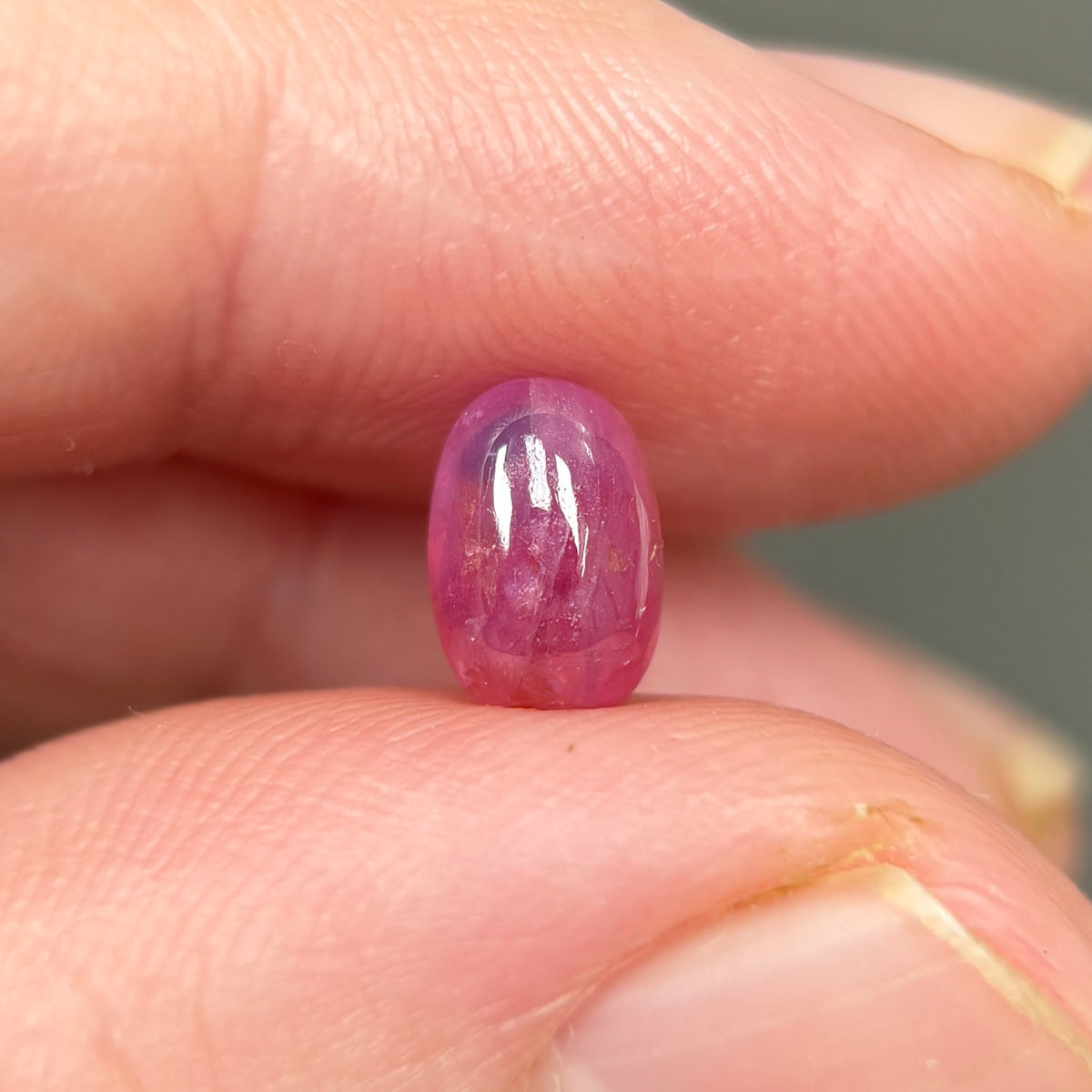 1,84ct Natural Pink Milky Cacbochon Sapphire Viet Nam. No Treatment Sapphire Luc Yen.