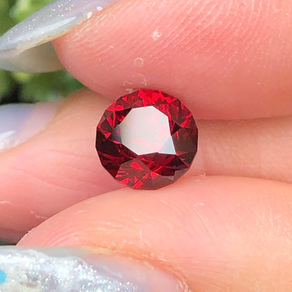 2,16ct Natural Red Garnet Vietnam. Round Shape. No Treatment Garnet Luc Yen.