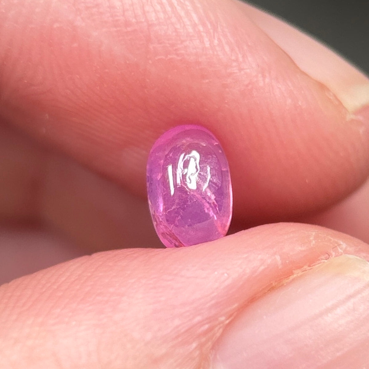 0.94ct Natural Pink Milky Cacbochon Sapphire Viet Nam. No Treatment Sapphire Luc Yen.