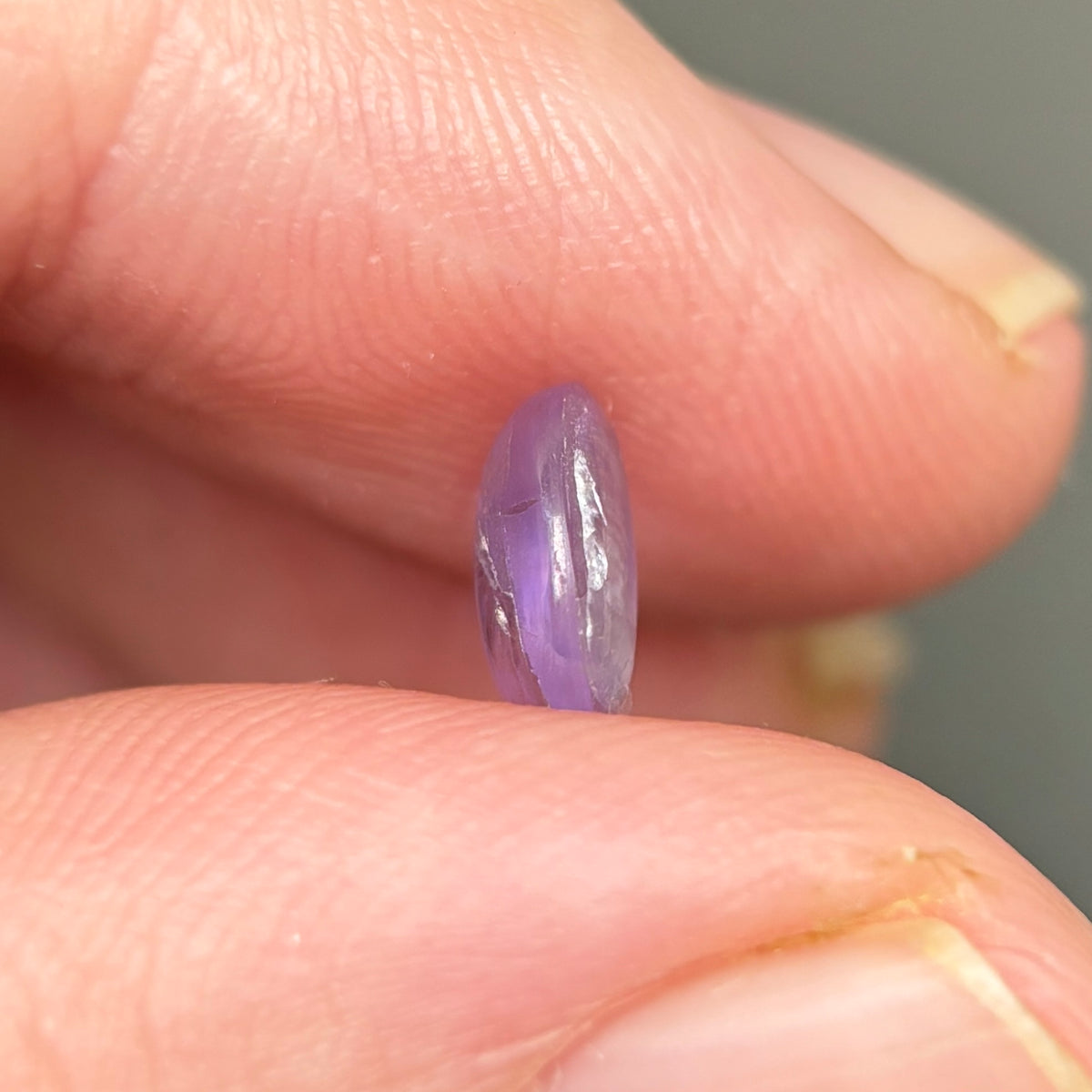 1,39ct Natural Light Purple Cacbochon Sapphire Viet Nam. No Treatment Sapphire Luc Yen.